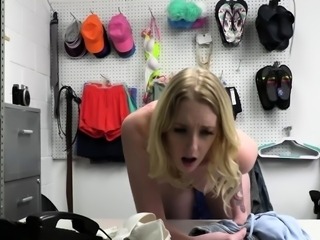 Teen Invited the Security Officer to Anal Her