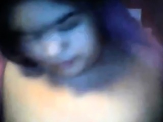Arab slut sucks her tits