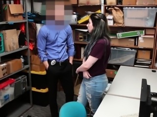 Cop fucking a pale skinned teen suspect