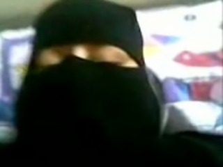 Dick loving conservative wife in hijab gives me head first