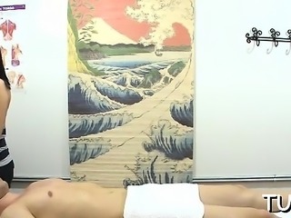 Ordinary massage turns out to be a kinky fucking act